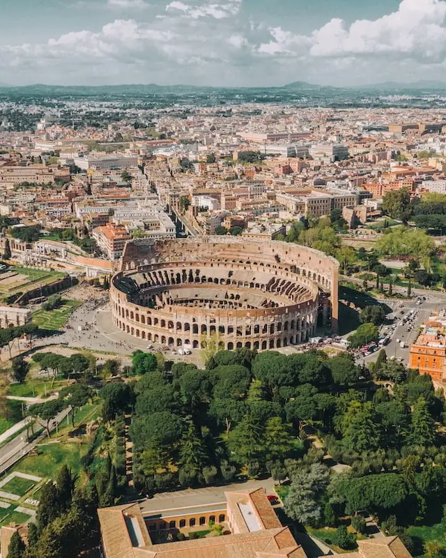 Colosseum in Rome, Italy _ Cultural Experiences