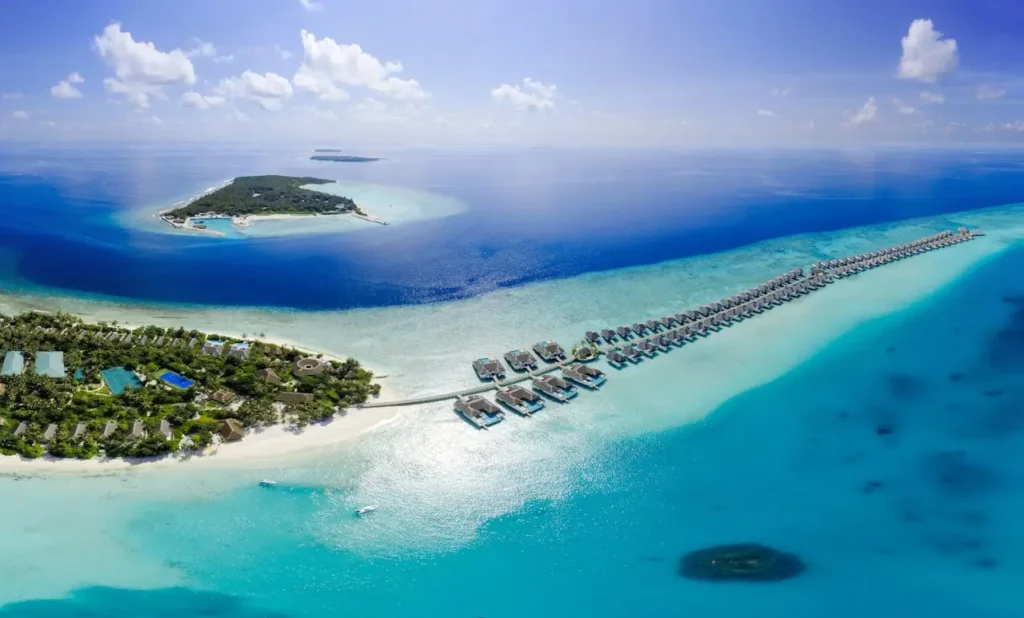 Maldives _ lakes _ beaches 